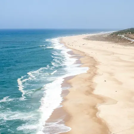 Πανσιόν Santa Cruz Surfhouse A dos Cunhados