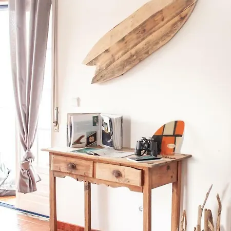 Πανσιόν Santa Cruz Surfhouse A dos Cunhados